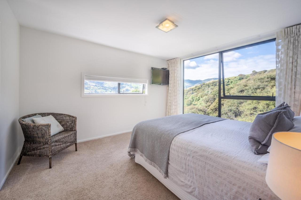 Million Dollar View - Takamatua Holiday Home Akaroa Eksteriør billede